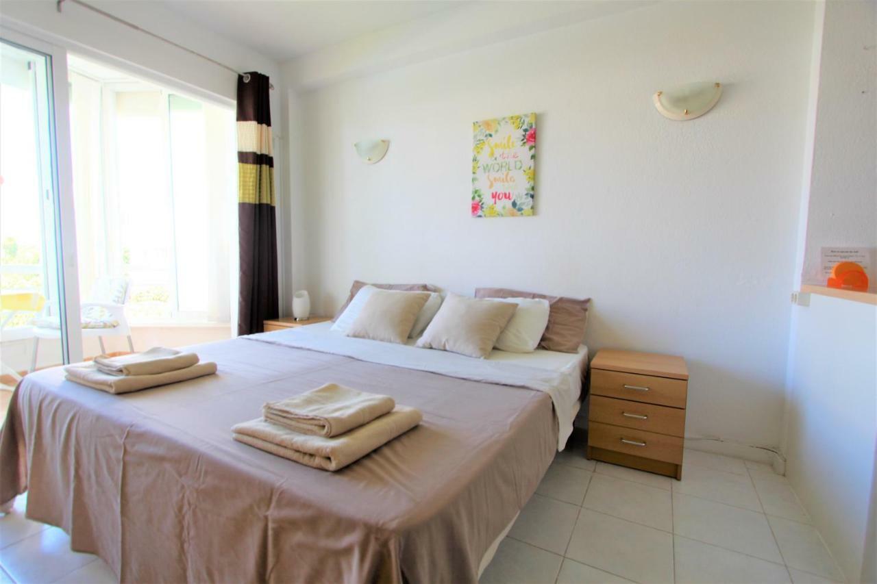 Apartamentos Los Cisnes - 2º Linea De Playa - Perfecta Ubicacion بينالماذينا المظهر الخارجي الصورة